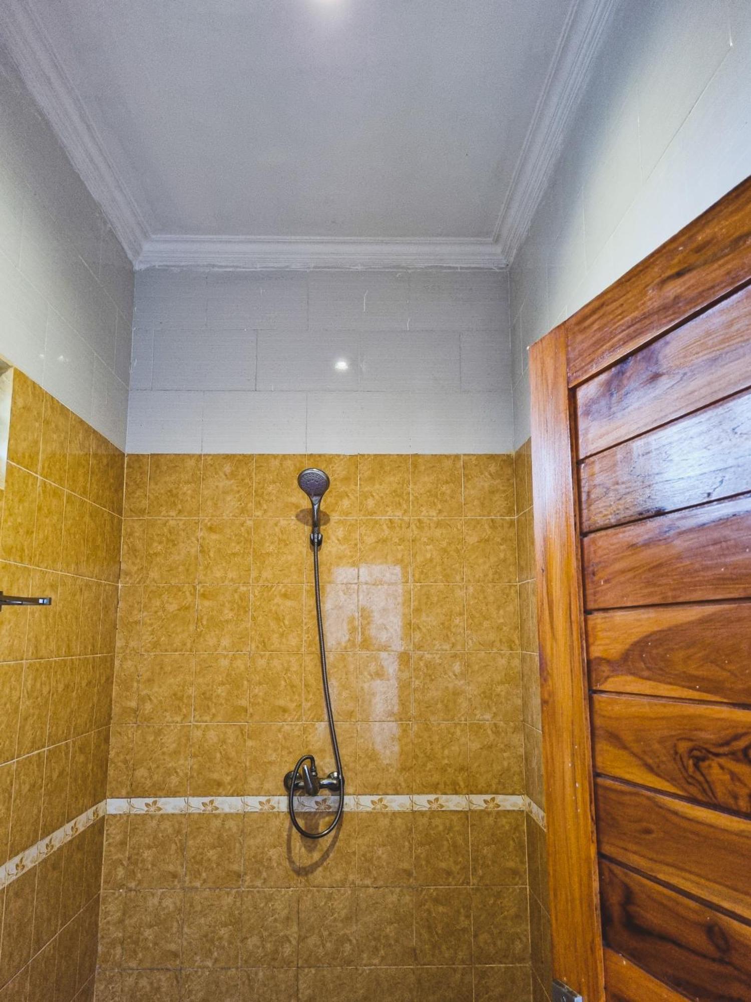 Hokita Home Stay Lembongan Buitenkant foto